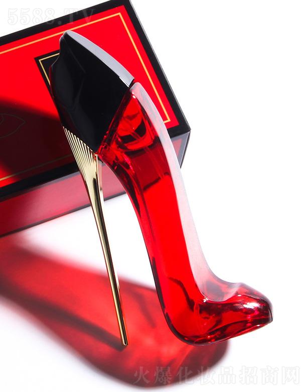 �㽭�G�һ��yƷ���޹�˾��С������߸�Ь��ˮ-�t