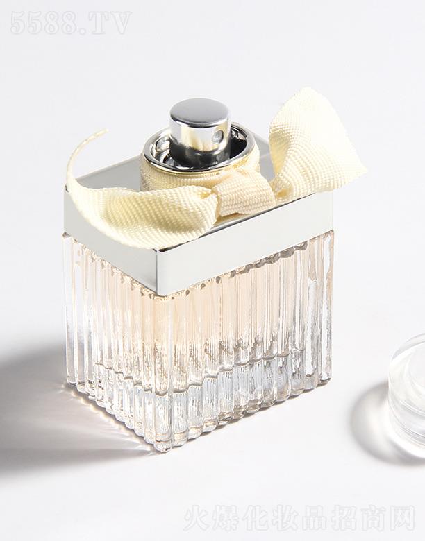 �㽭�G�һ��yƷ���޹�˾��С�����㮐������õ��Ůʿ��ˮ-�S