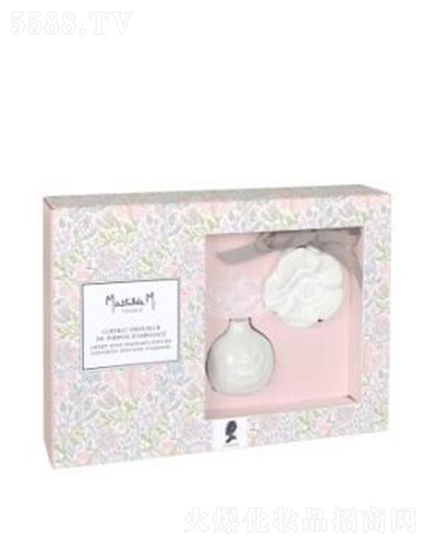 ������(�Ϻ�)Ʒ�ƹ����ɷ����޹�˾���Ϻ������� ��?sh��)۠��������ѻ���նY�С�Ů����