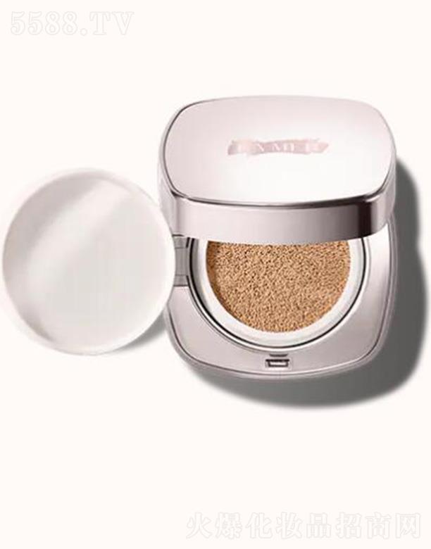 ��Ԋ�m�죨�Ϻ������Q(m��o)���޹�˾�����{֮�i�̹⟨׃��|�۵�Һ03̖ů��ɫ����wɫ�S�r�a�y