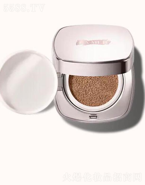 ��Ԋ�m�죨�Ϻ������Q(m��o)���޹�˾�����{֮�i�̹⟨׃��|�۵�Һ41̖����ɫ���۽Ǳ����ȼ�С�^(q��)���؏Ͱ���