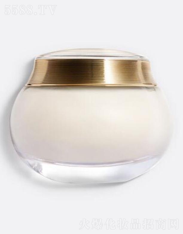 ��������̄�(w��)���Ϻ������޹�˾�����ҝ�(r��n)�w˪ ���B(y��ng)�������w���w