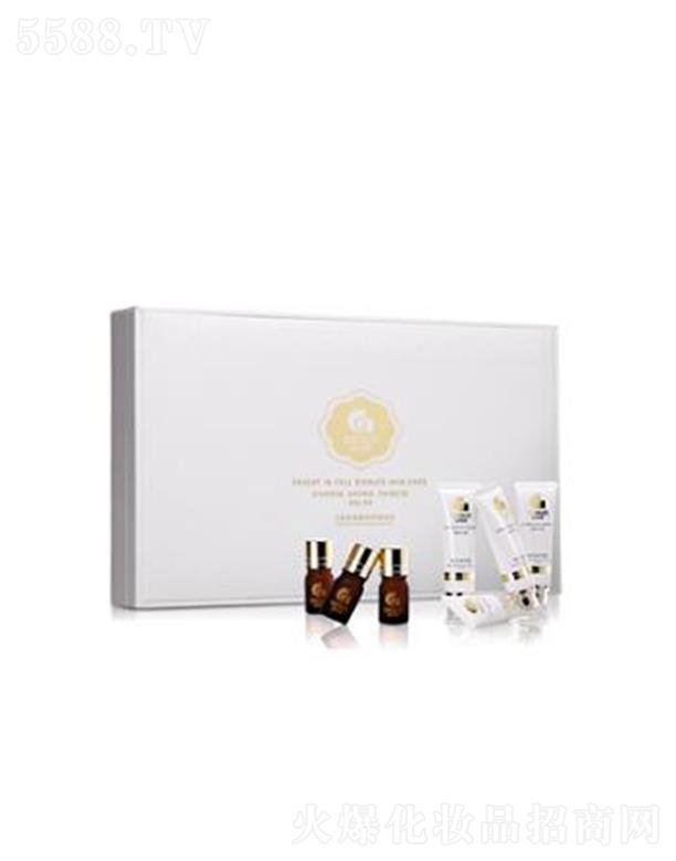 �������ݴ�����Ƽ��ɷ����޹�˾����{˹�����潡�(xi��ng)Ŀ �{(di��o)�������B(t��i) ������Ů��