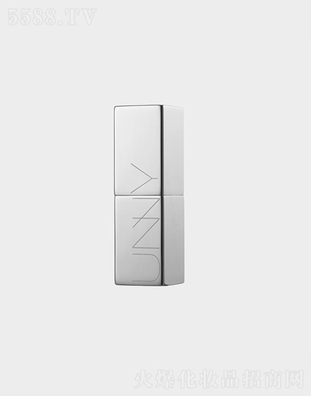 ���RƷ�ƹ������޹�˾�����˃A���̝�(r��n)�ڼt 3.2g  �[�䴽�y