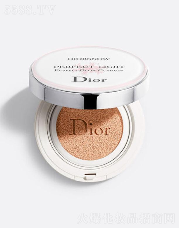 �����z͡�ϊW�̘I(y��)(�Ϻ�)���޹�˾�������z͡   �ϊWѩ���`���N(y��n)������|���˪   spf-50+pa+++