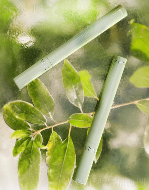 �Ϻ��\(ch��ng)������̄�(w��)���޹�˾��VNK�����p�F��ɫ�ڼt