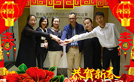 �P(y��ng)�ݓP(y��ng)��ף������옷���H���Ҹ����i���������gЦ��