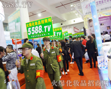 ����ͦ�����ŵ���ǰ��ȥ