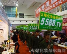 ��������飬�Ԛ���¶