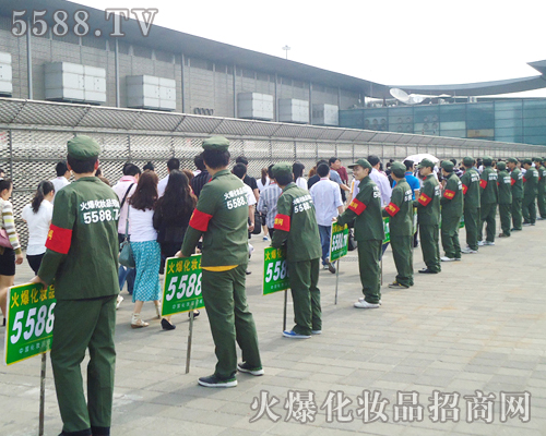 ׌�������Ҋ�C���𱬻��yƷ���̾W�ď���������