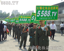 ���������һ��ͻ���ٵ���һ��ͻ��