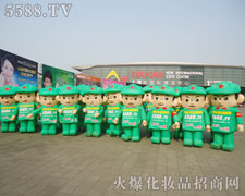 ȫ���Ը������ĸ���ӭ���µ��x����