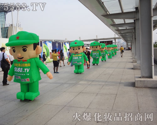 �𱬾W(w��ng)�Ì�������չʾ�����ݵ��L(f��ng)��