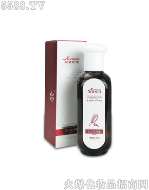 ��ѩ��Ԋ���m����¶