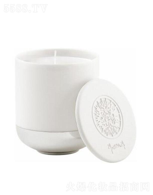 上海依蝶雅 瑪?shù)蹱柕聢D騰香氛蠟燭200g 皇家白茶香型