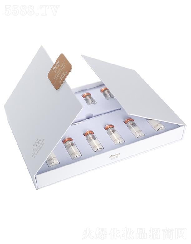 �����Ų�ɫ����ɷ��׺� ���ӹ��N�����l(f��)Ů����Ĥ