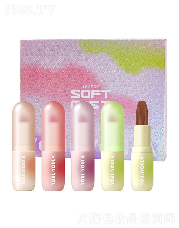 ���������d�����F�ڼt���b ��մ�����׵�ɫ�����F��4֧�b