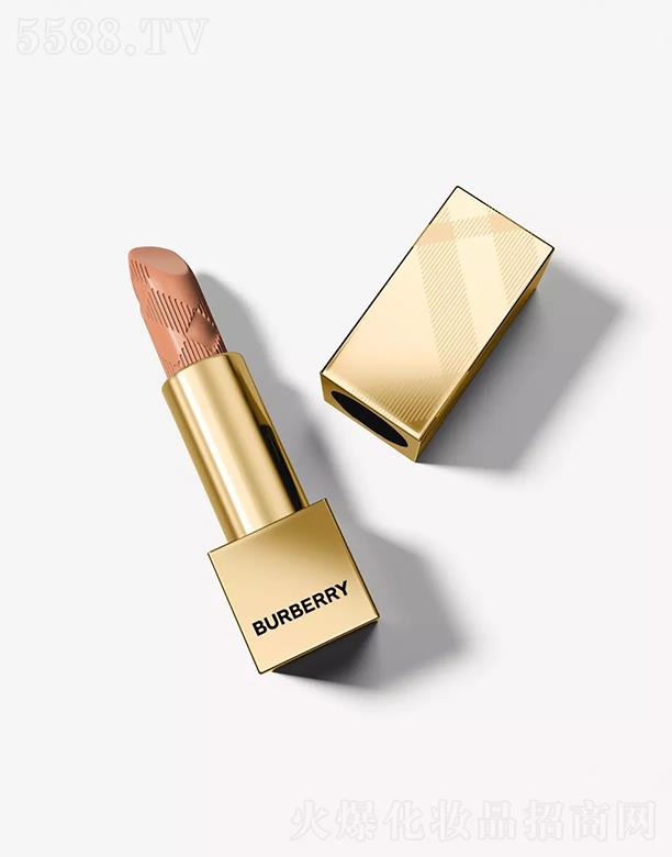 ������֮�Ǿ������ʴ��� �C Trench �L(f��ng)����ɫ 01 ̖ ����ȫ��ĸй��w�(y��n)