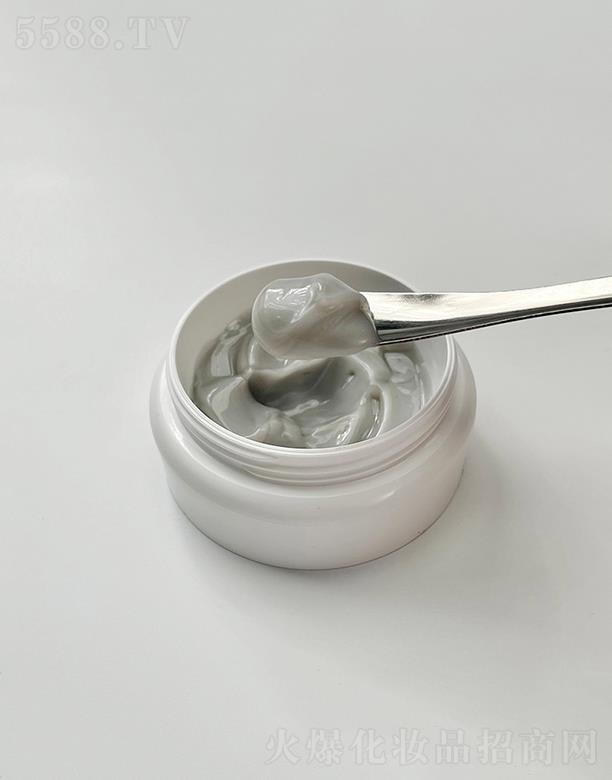 ���{�J�˪  �߱���  �̝������wɫ