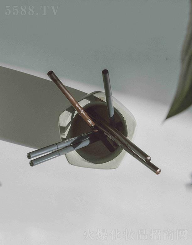 �����z�����wü�P  o.3g