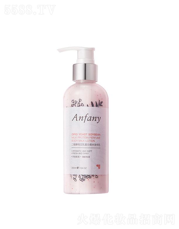 �V�݃���  �����ݶ��ѽ�ĸ�����鵰����ˮ���w��   �����aˮ