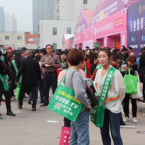 �𱬻��yƷ���̾W(w��ng)��Ӣ����ͦ�����w�S��