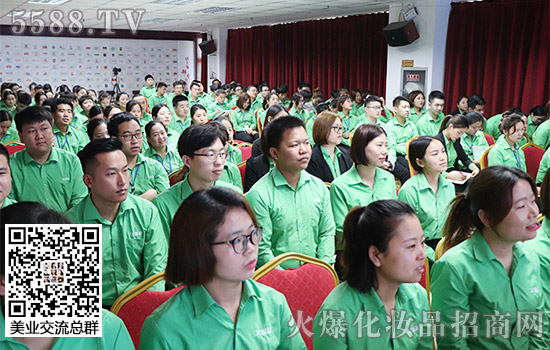 火爆網(wǎng)職場商務(wù)禮儀培訓 火爆網(wǎng)職場商務(wù)禮儀培訓