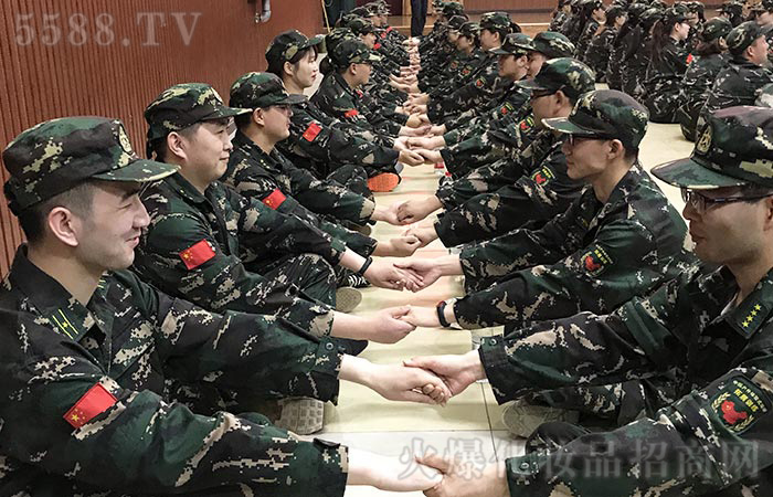 ��P(y��ng)�t�����ľ��񡪡������������D���^��