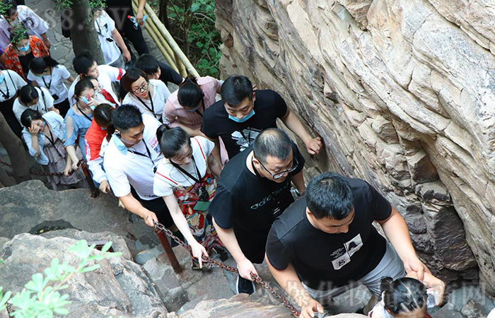 青春無(wú)畏,重新出發(fā)! 青春無(wú)畏,重新出發(fā)!