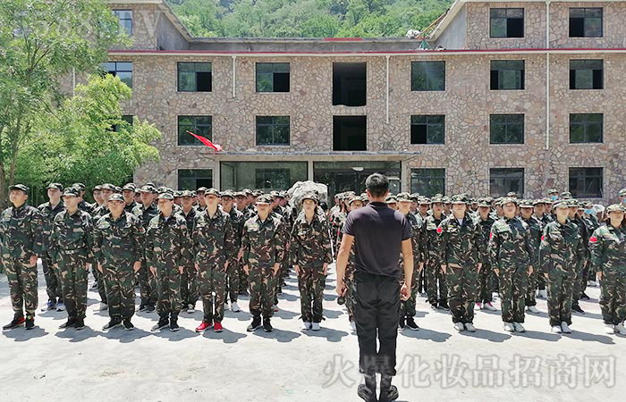 �F�Y�f(xi��)����ͻ�����ң�