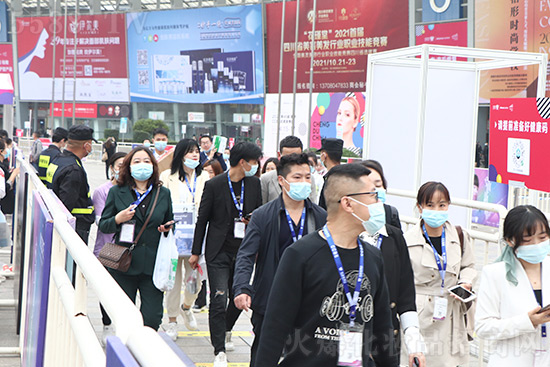 成都美業(yè)博覽會開幕了 成都美業(yè)博覽會開幕了