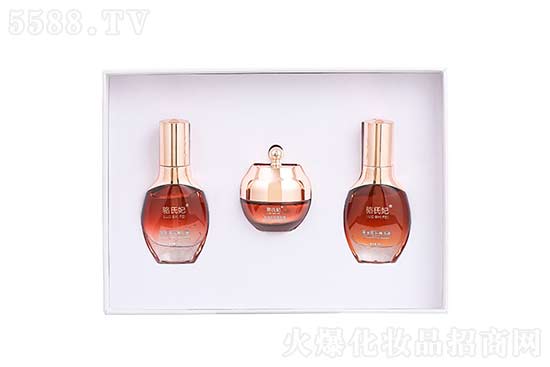 駱氏妃奢寵煥顏亮膚套 駱氏妃奢寵煥顏亮膚套