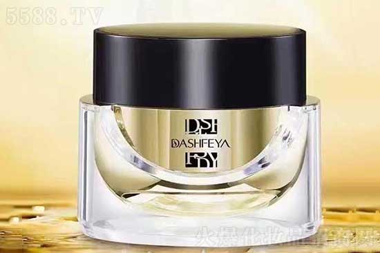 黛詩妃婭富勒烯精華保濕霜 黛詩妃婭富勒烯精華保濕霜