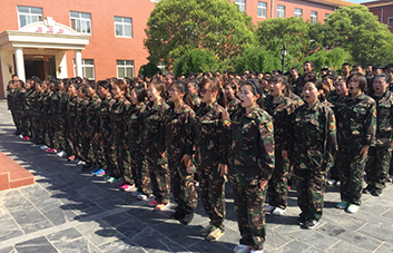 ���P�Α��P��ȫ�w�ˆT�鷸�e�W�T�I����