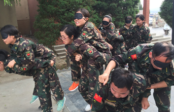 ����һ��һ��������Щ���Ӳ�����