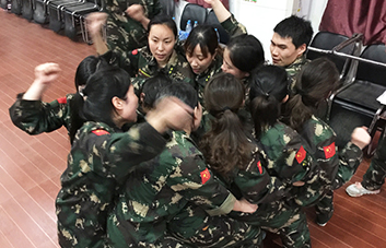 ���ˉ��룬���ˈF���ÿ���˱،��Գ���ȥ��