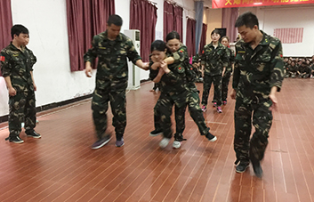 �����X�ѡ��Ʊ��O�����@һ·�҂��A��Ư����