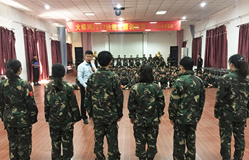 �FꠔU������Ƹ�T��Ҫ���������Y����