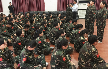 �ɲ���Ƹ���I��F(xi��n)�����F(xi��n)���Z��