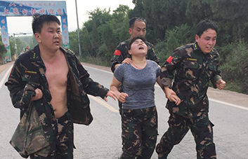 15����ͽ��ĥ�Z���𱬾W(w��ng)�T�;�Ӣ�F����O����