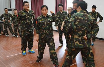 ��Ŀ�������������ĽY(ji��)������������